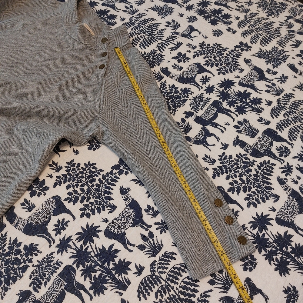 NWT Soft Surroundings Gray Women's Sweater - Picture 3 of 8